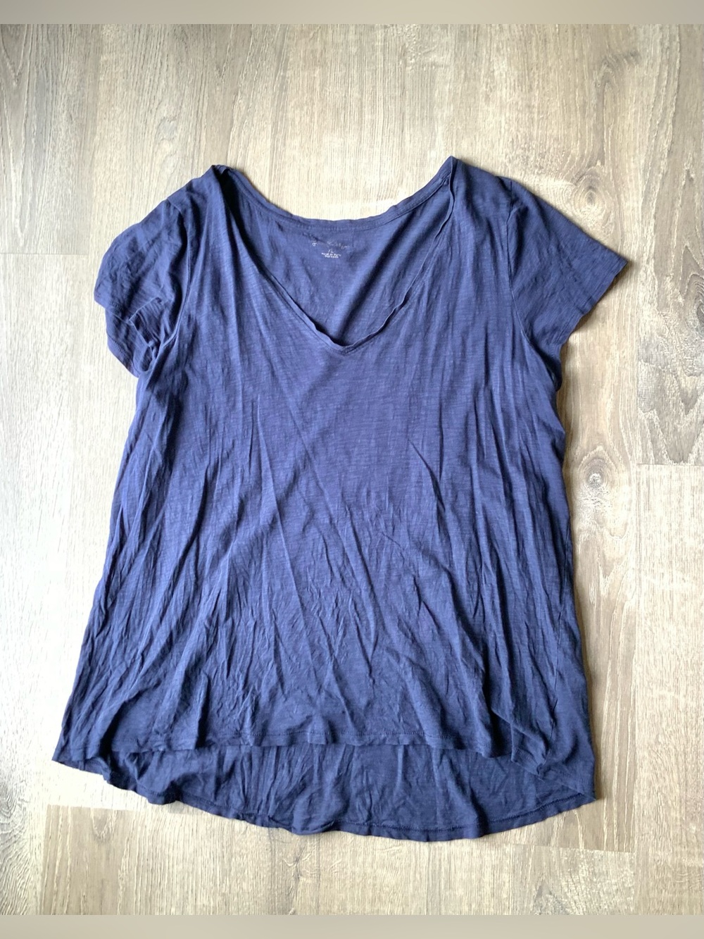 Lilly Pulitzer Navy V-Neck Short Sleeve Tee XL
